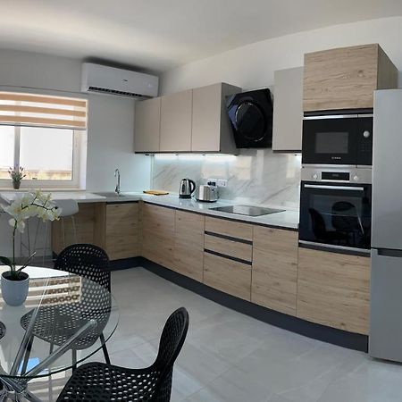 Seaside Apartment In Gzira ภายนอก รูปภาพ